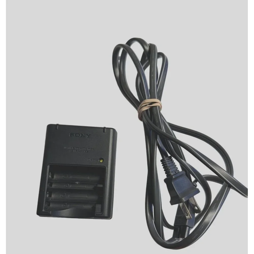 Sony Vintage Ni MH Battery Charger BC-CS2A Sku 2498